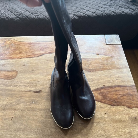 COPY - Brand new fine leather and lamb skin leather Aldo boots size 6 - Picture 2 of 9